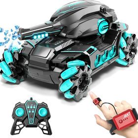 RC Tank Toys 2.4G Gesture Remote Control Water Bullet bomb Shooting 360 Rotate Car Battle Game Gift