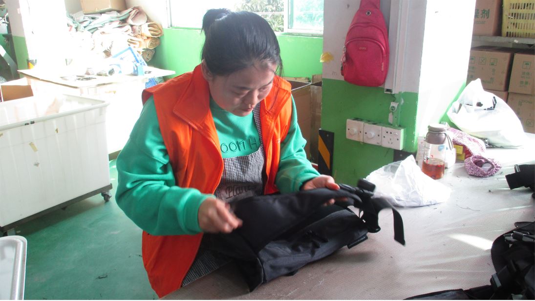 Guangzhou Juli Leather Co., Ltd. Business Backpacks