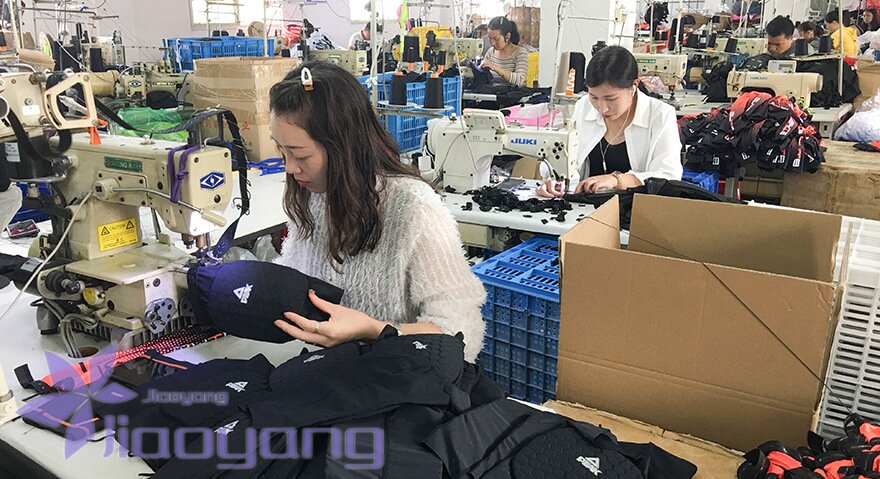 Tianjin Jiaoyang Trading Co., Ltd. workout clothes
