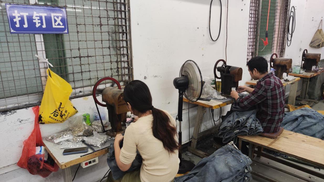 Chengdu Song Guo Bo Yan Technology Co., Ltd. Wedding Dresses