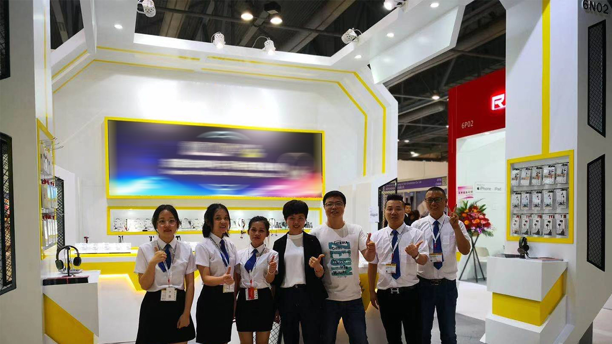 Dongguan Quanyun Electronic Technology Co., Ltd. Bluetooth headphones