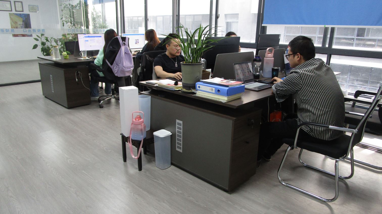 Taizhou Huangyan Zhisuo Imp & Exp Co., Ltd. Overlock Sewing Machines