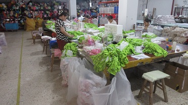 Yiwu City Aiyier Clothing Co., Ltd. Baby Rompers