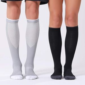 OEM Custom Men Women Athletic Running Sport Varicose Veins Compression Socks 20-30 mmhg Running Compression Socks