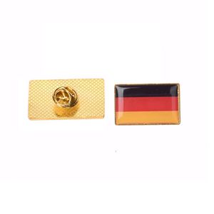 Factory Custom Canada Flag Brooch Wholesale Badge Metal Badge Clothing Accessories National Flag Buckle Pin