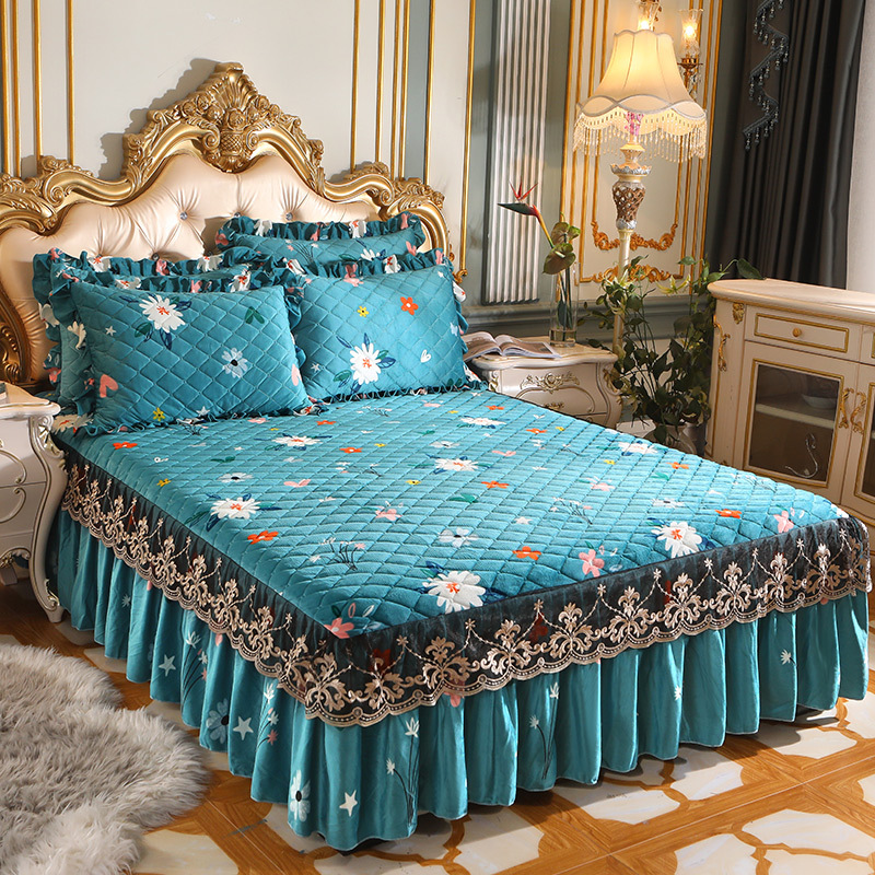 Cheap Luxury lace embroidered sequins princess 4 pcs bedding set double king size home bed skirt