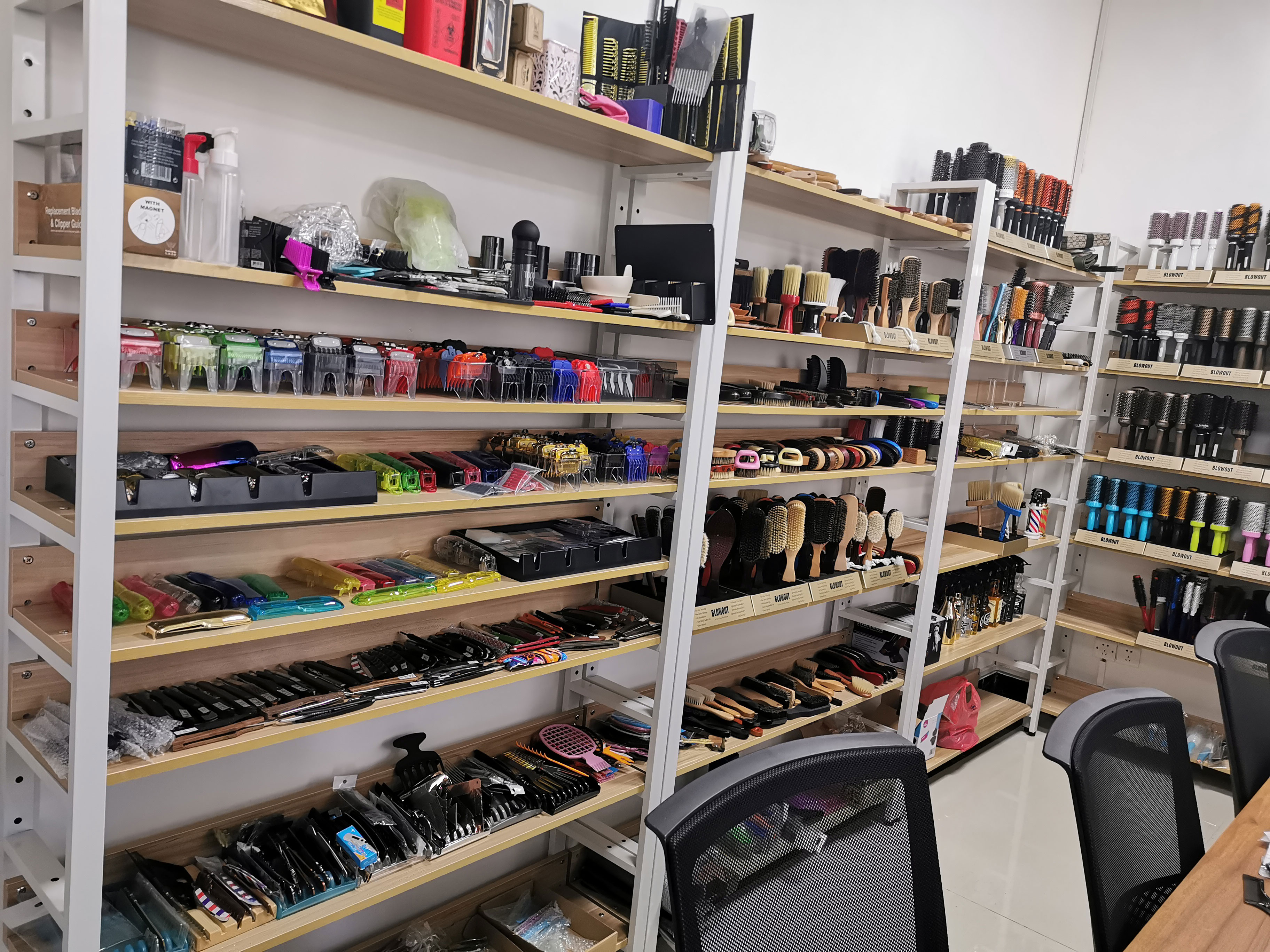 Guangzhou Dream Hair Products Co., Ltd. factory image 1