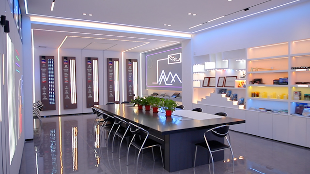 Jiangmen Hongshe Lighting Technology Co., Ltd. factory image 1