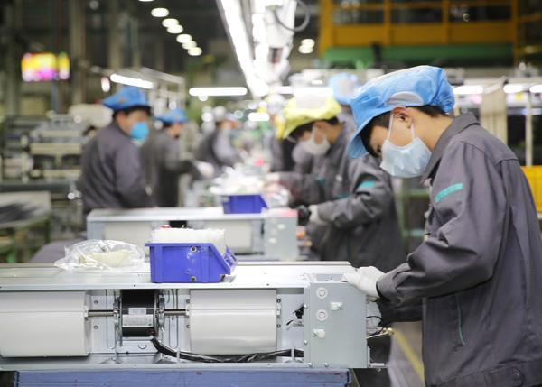 Yiwu Qianxun Metal Products Co., Ltd. Ashtray