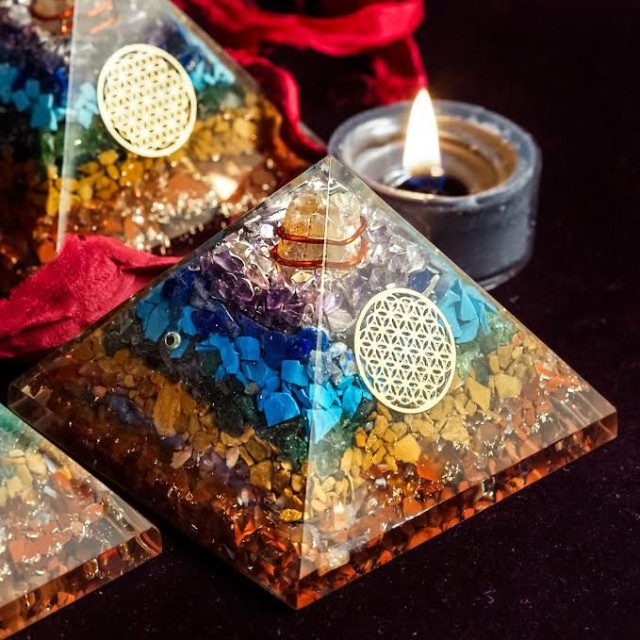 Planet Crystal Exports gemstone bracelets