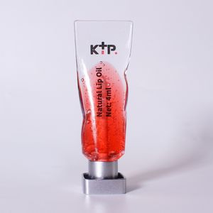 Professional 2ml Natural Lip Oil Strawberry Flavoured Nourishing Lip Gloss for Dry Lips Cosmetics for Adult Females
