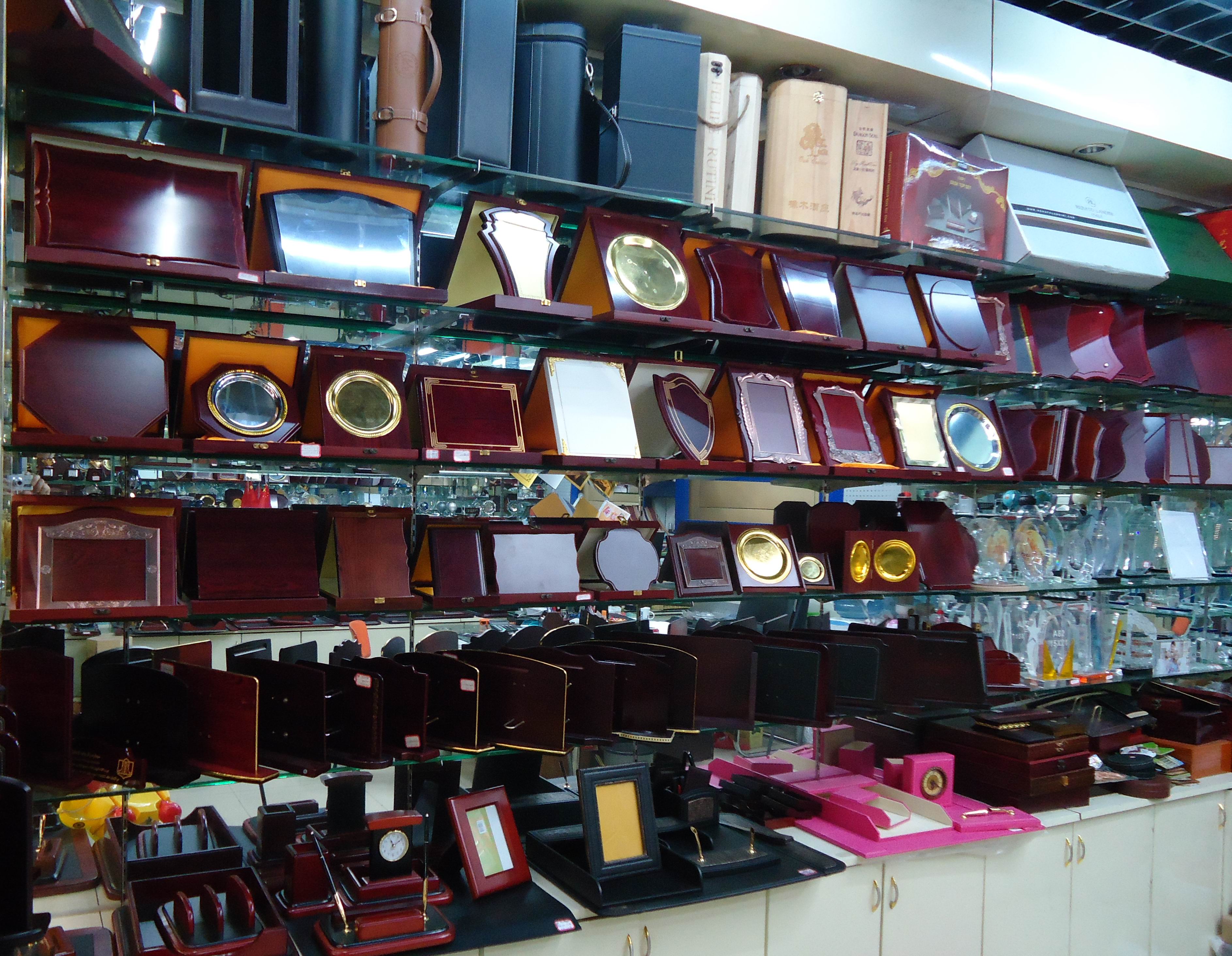 Yiwu Bright Office Supplies Co., Ltd. Paper Cutter