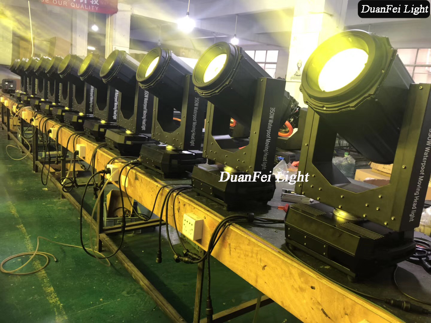 Guangzhou Duanfei Stage Light Co., Ltd. LED Moving Head