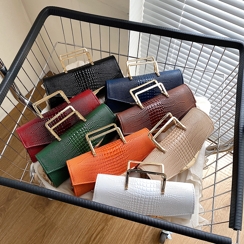Nanyang Shengxu Trading Co., Ltd. Wholesale Fashion Handbags 2024 Young Lady luxury chain bags ladies Crocodile Pattern Design purses For women