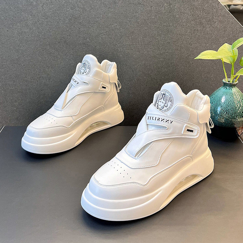 Quanzhou East Speed Rui Trade Co., Ltd. 2024 Men's New All-Match Sports Casual Board Shoes Breathable Summer Design Leather Upper Thick-soled Men's Casual Sneaker