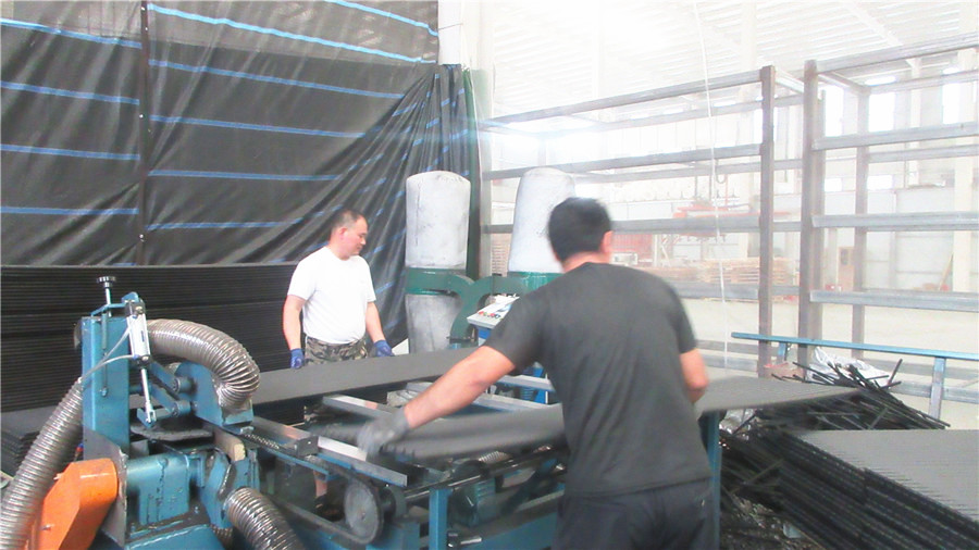 Linyi Yiji International Trade Co., Ltd. factory image 3