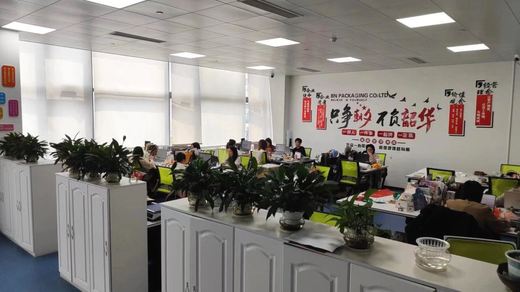 Foshan Bn Packaging Co., Ltd. Spout Pouches