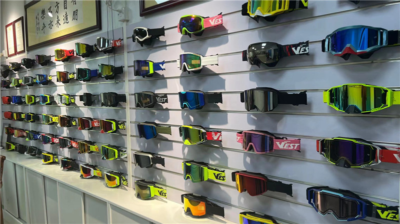 Guangzhou Xinrui Protective Equipment Co., Ltd. factory image 5