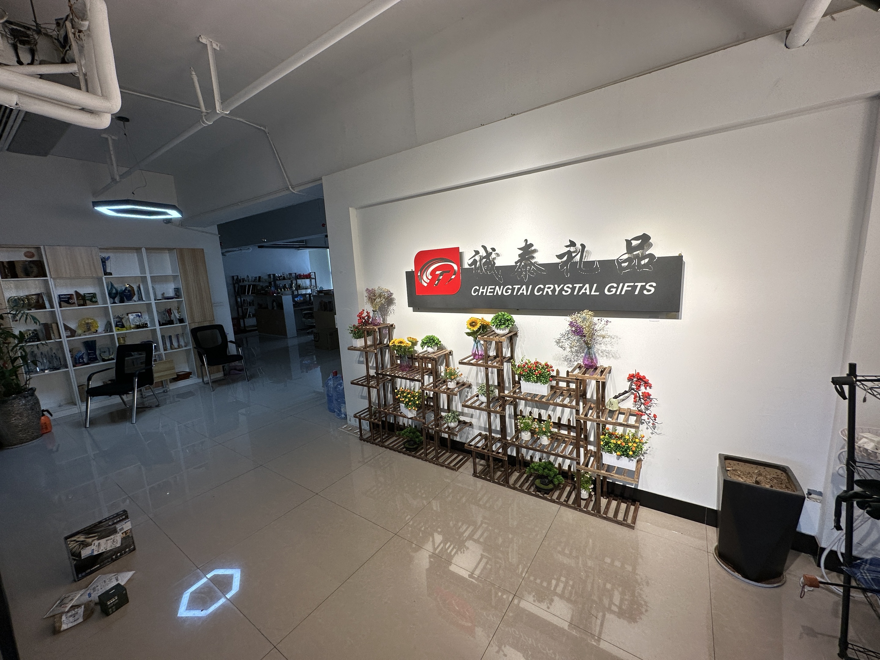 Pujiang Chengtai Crystal Gift Co., Ltd. Crystal Trophy