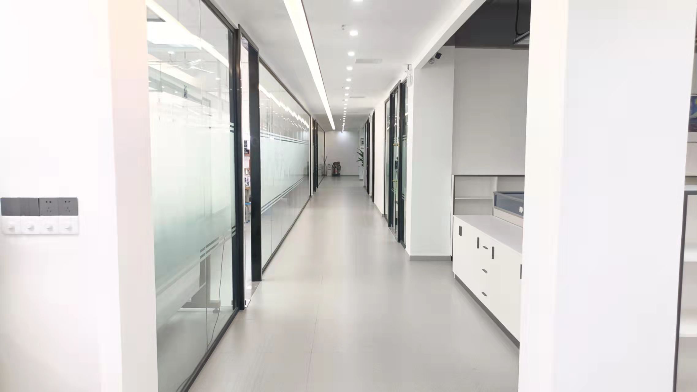 Xufei Textile Technology (dongguan) Co., Ltd. Jeans