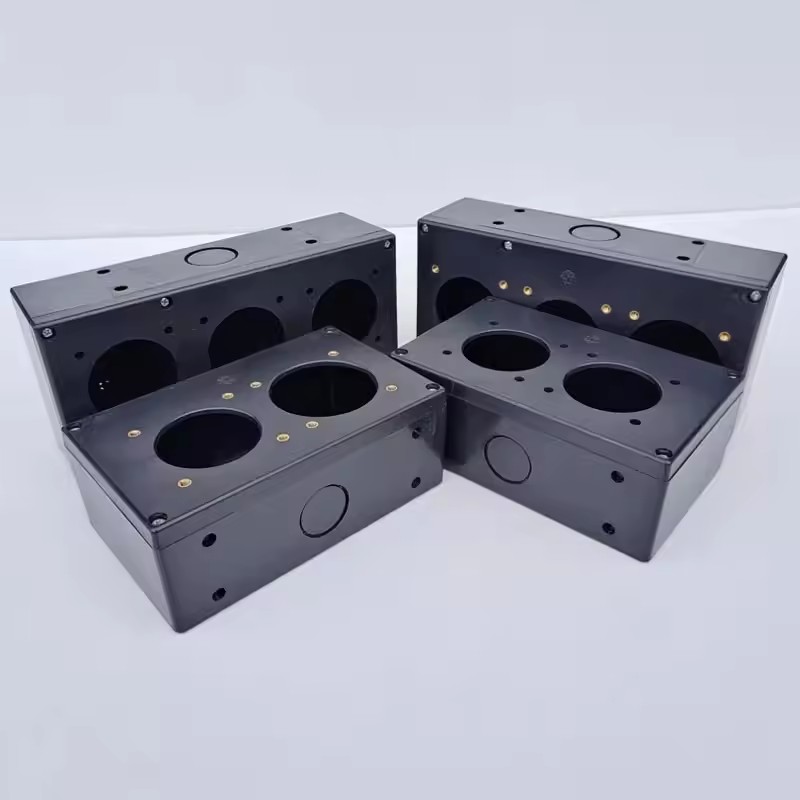 Dongguan Weinan Machinery Co., Ltd. Industrial socket box injection molding machine three-hole socket box wiring tool two-hole socket base power plastic box
