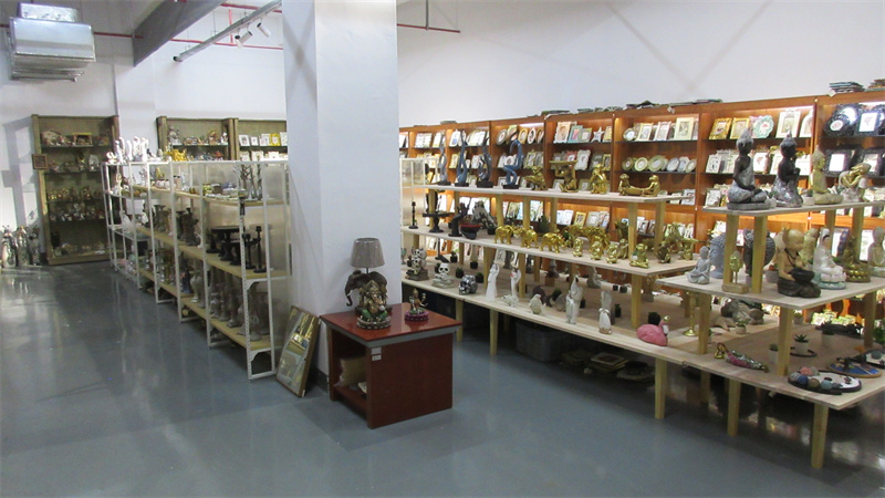 Xiamen Meliray Commerce & Trade Co., Ltd. Resin Home Decor