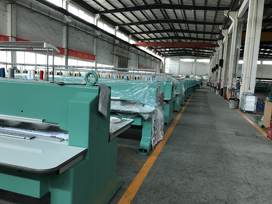 Dongguan Baolun Computerized Embroidery Machinery Co., Ltd. Flat Embroidery Machine