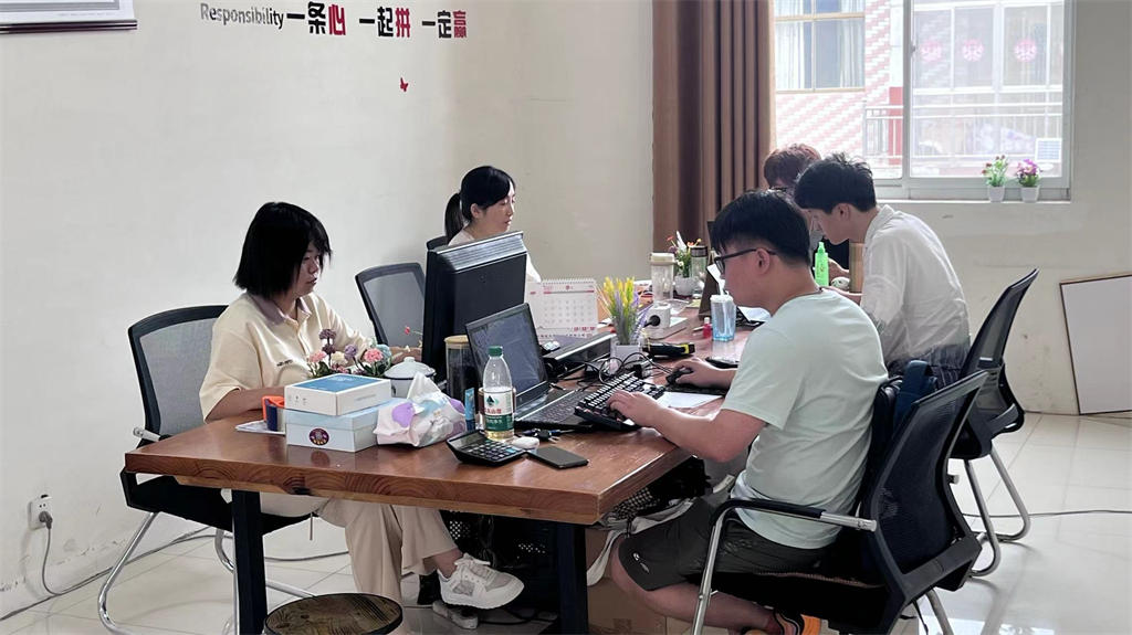 Shanghai Tongchen Import Export Co., Ltd. Milling Machine