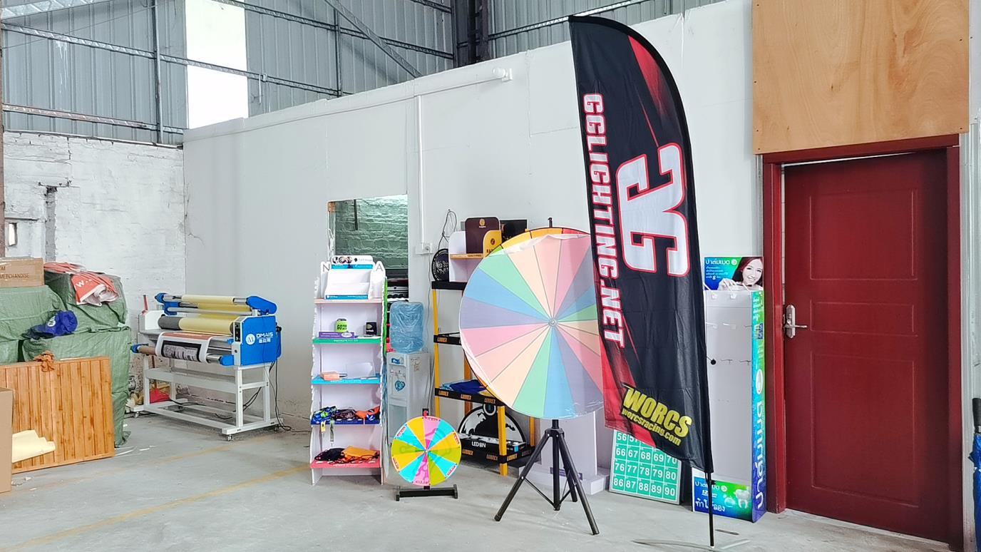 Foshan Yueqi Advertising Supplies Co., Ltd. factory image 2