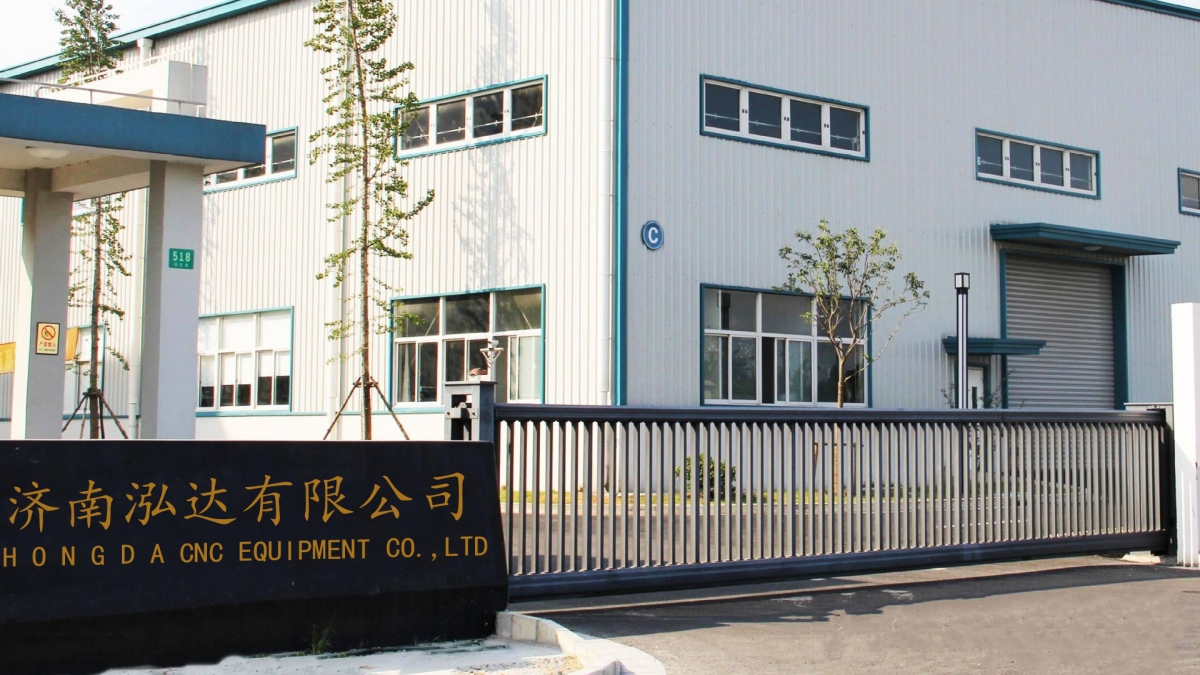 Jinan Hongda Cnc Equipment Co., Ltd. CNC Lathe Machine