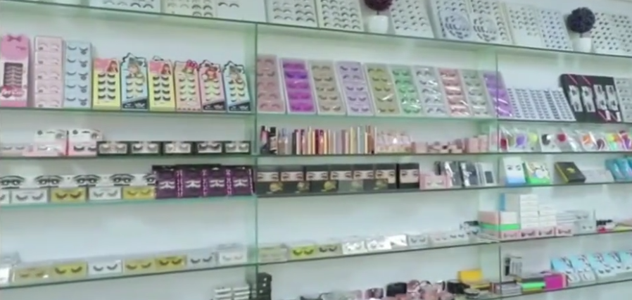 Zhejiang Jinhua Mai Li Cosmetics Co., Ltd. False Eyelashes