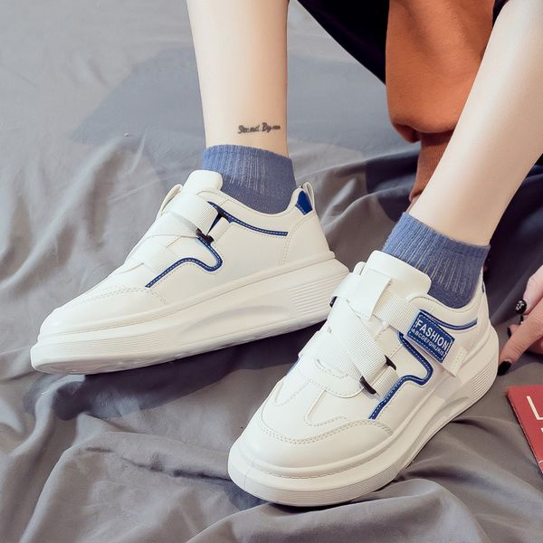New Little White Female Sports For Women's Casual Walking Style Shoes With Spot Wholesale