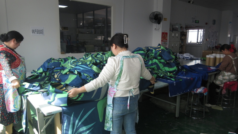 Wujiang Nuode Textile Co., Ltd. Microfiber Bathrobe