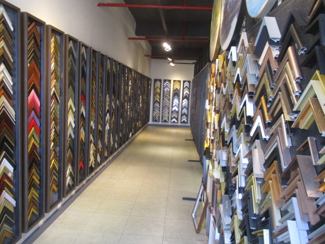 Foshan Nanhai Hualun Guanse Decoration Material Factory Mirror Frame