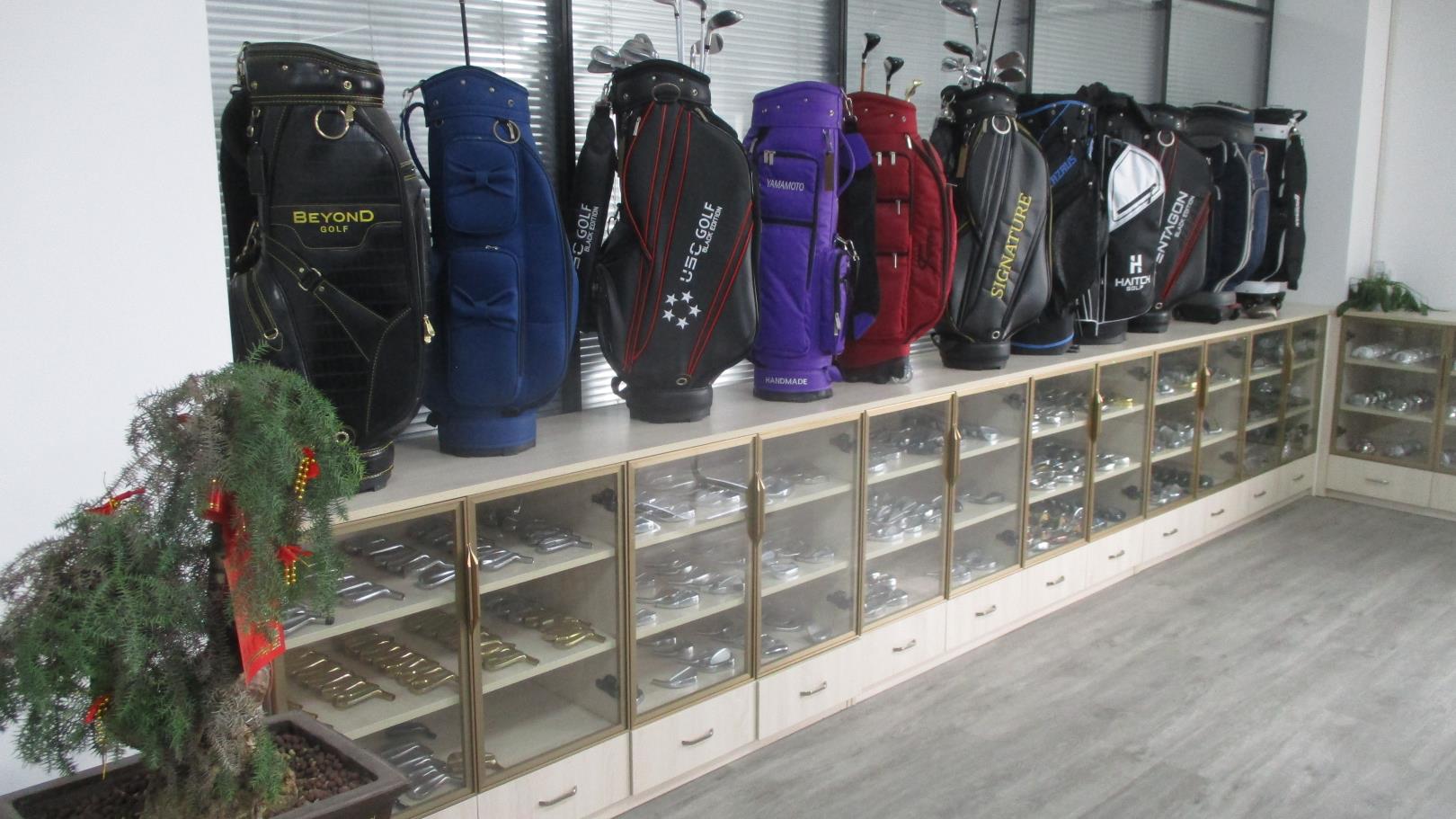 Xiamen Golfmylo Sports Equipment Co., Ltd. Golf Drivers