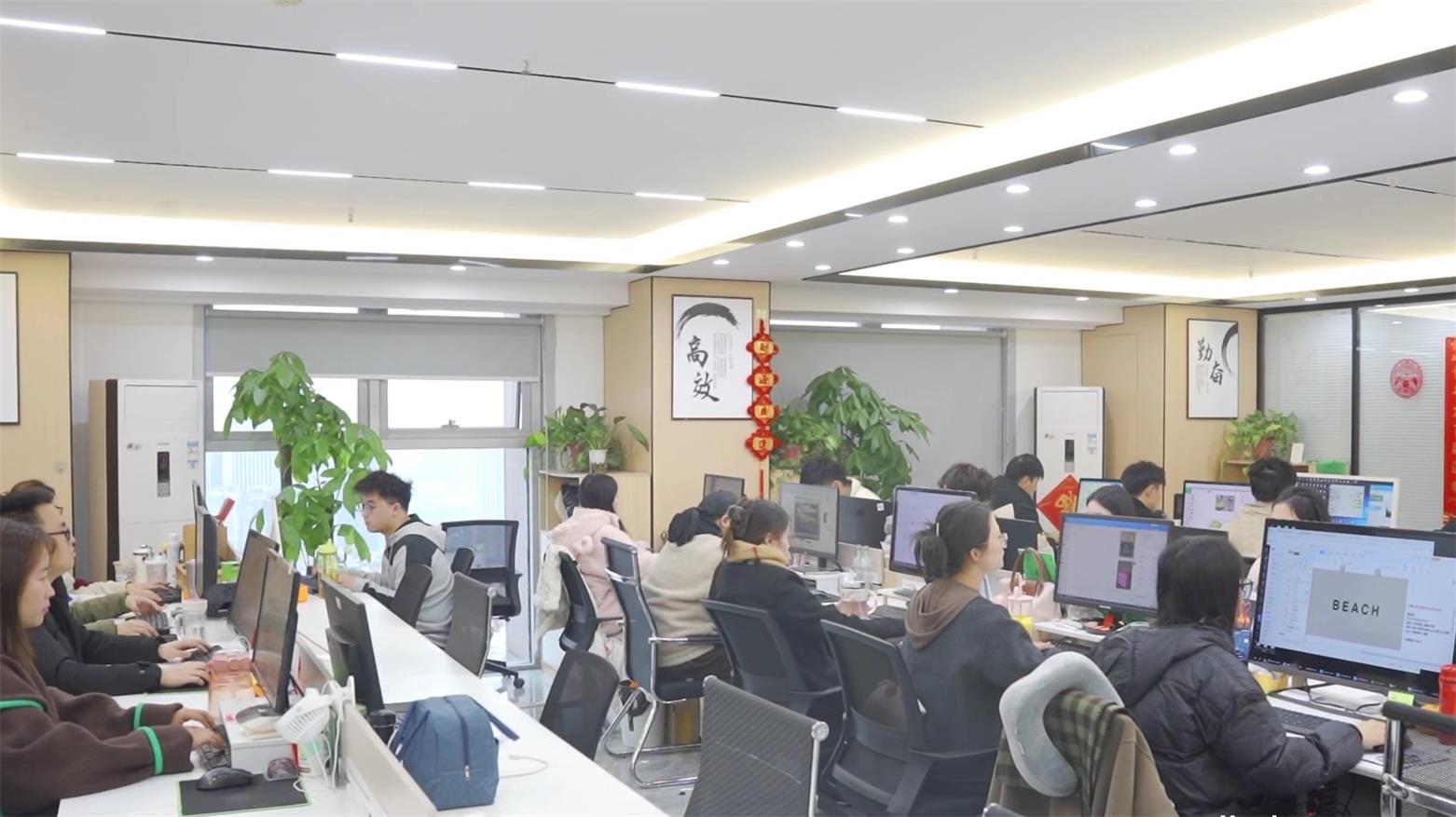 Chengdu Lilalila Trading Co., Ltd. Travel Bags