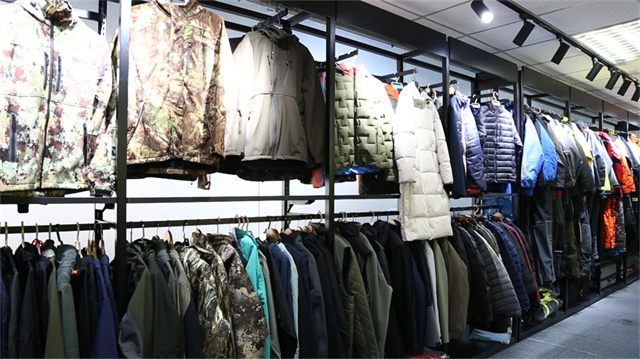 Fujian Xianghong Outdoor Products Technology Co., Ltd. Waterproof Jacket