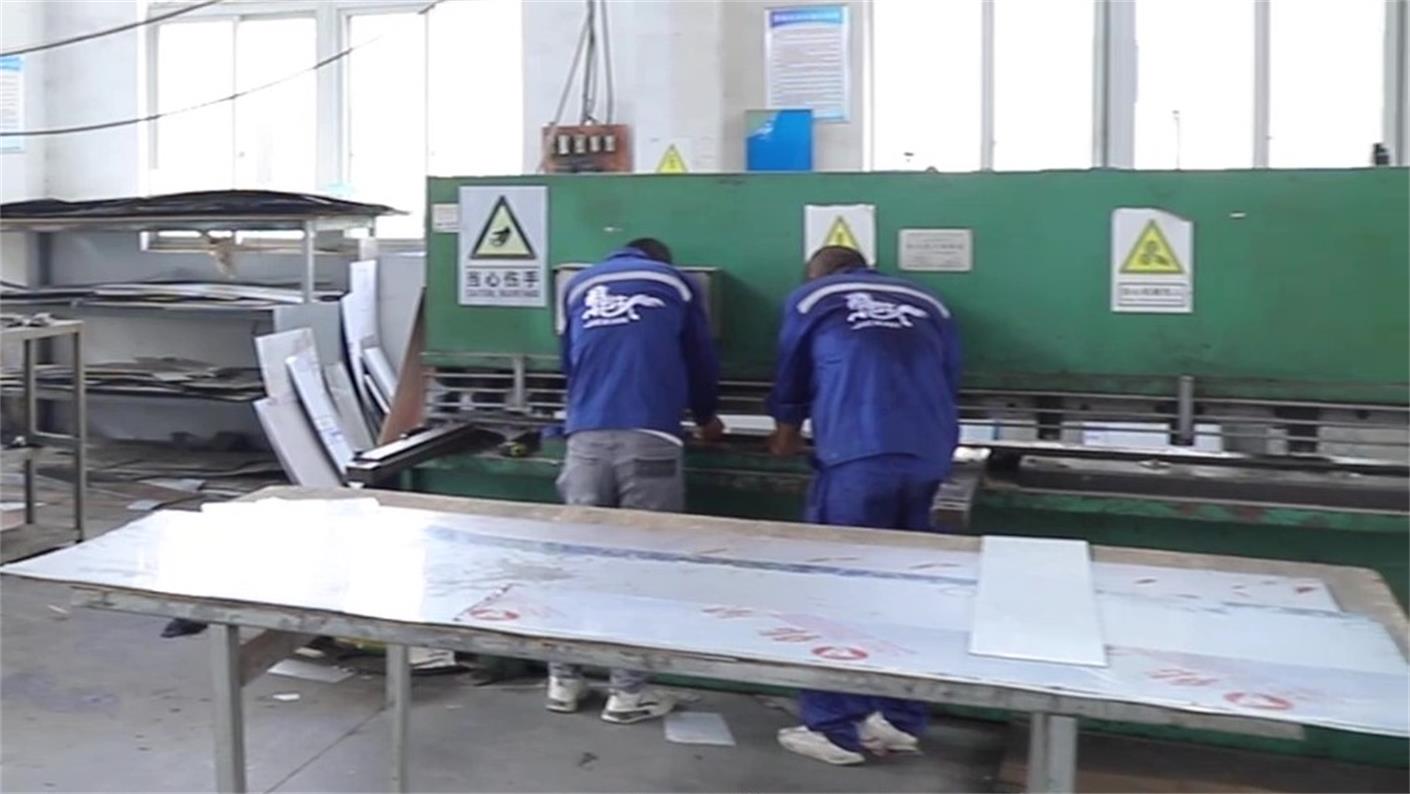 Shanghai Jiexian Industrial Co., Ltd. Mobile food trailer