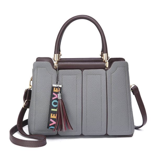 2024 Tote Bag Faux Leather Fashionable Luxury Ladies Big Travel Tassel Handbag