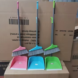 Dooso Wholesale Cheap Kitchen Broom Stick and Dust Pan Long Handle Folding Brooms Dustpans Plastic Broom and Dustpan escoba Set