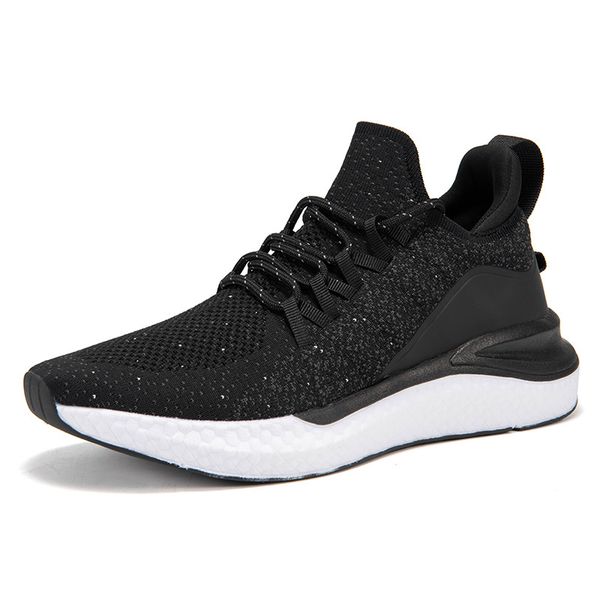 Men's Lightweight Fashion Breathable Mesh Cotton Running Shoes Custom Upper Barefoot Large Size Soft Soled High Spring Sneakers