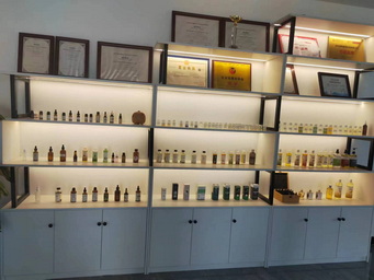 Ji'an Tong Fu Biotechnology Co., Ltd. Ginger Oil