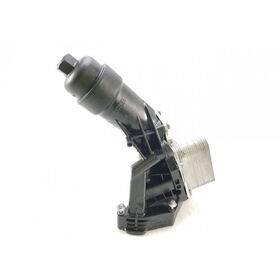 High quality oil filter base 11428586673 8596283 for B48 B47 1 2 3 5 X3 X4 X5 engine oil filter 11428596283