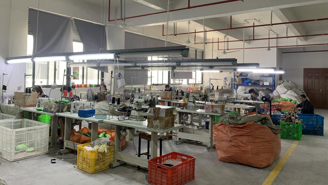 Ningbo Mankee Commodity Co., Ltd. Poop Bag