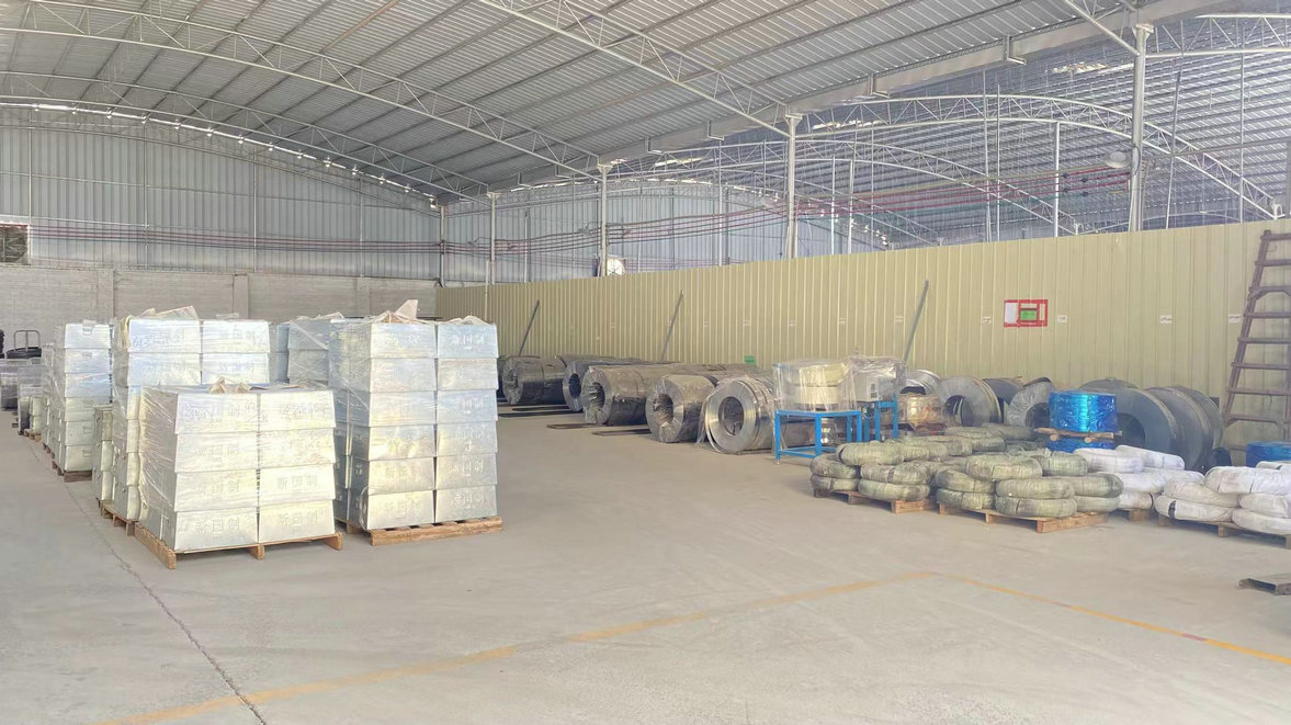 Foshan Runda Stationery Co., Ltd. Lever Arch File