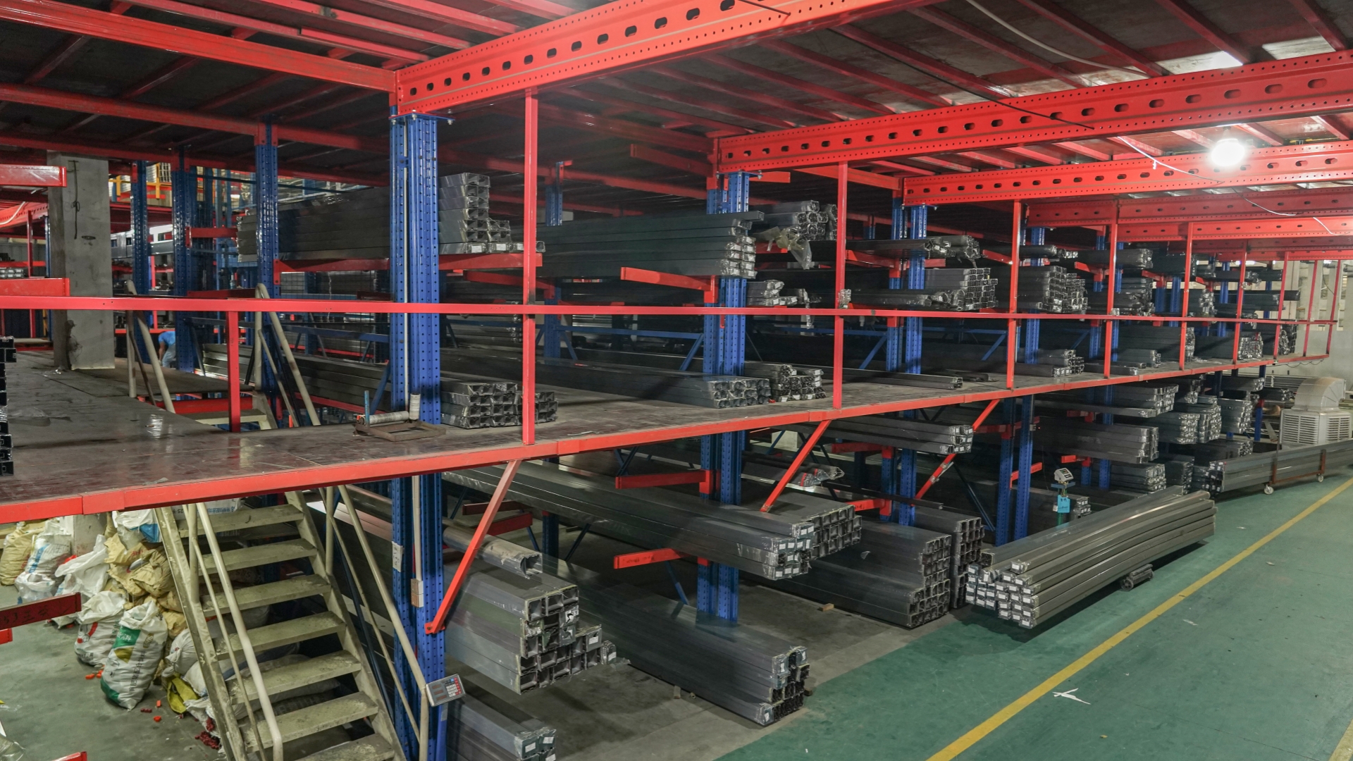 Guangzhou Royal Awning Co., Ltd. Retractable Awning