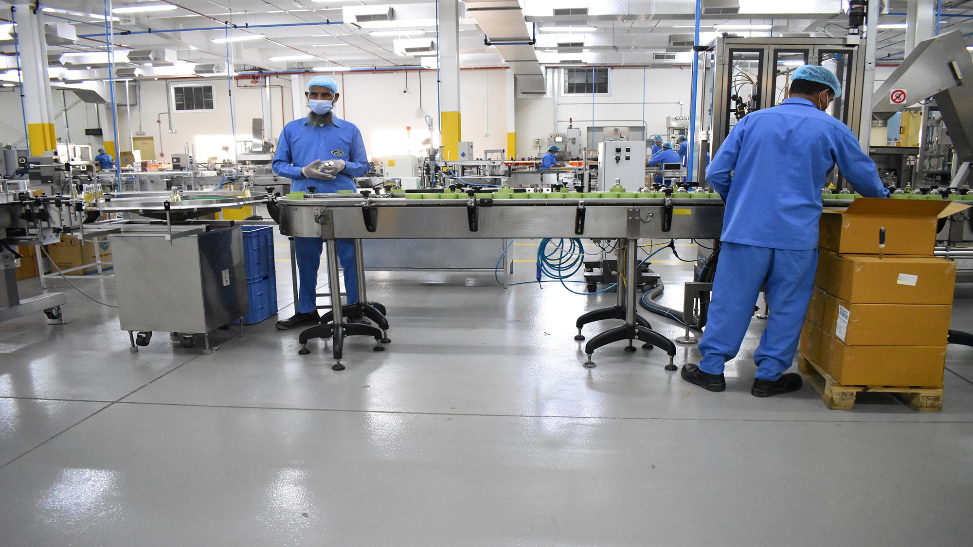 Al Rehab Perfumes Factory LLC factory image 2