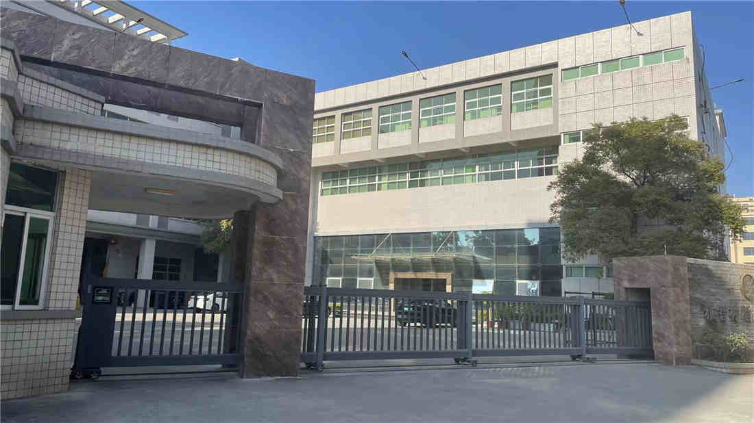 Chaozhou Chaoan Yazhi Polyresin Craft Factory factory image 2