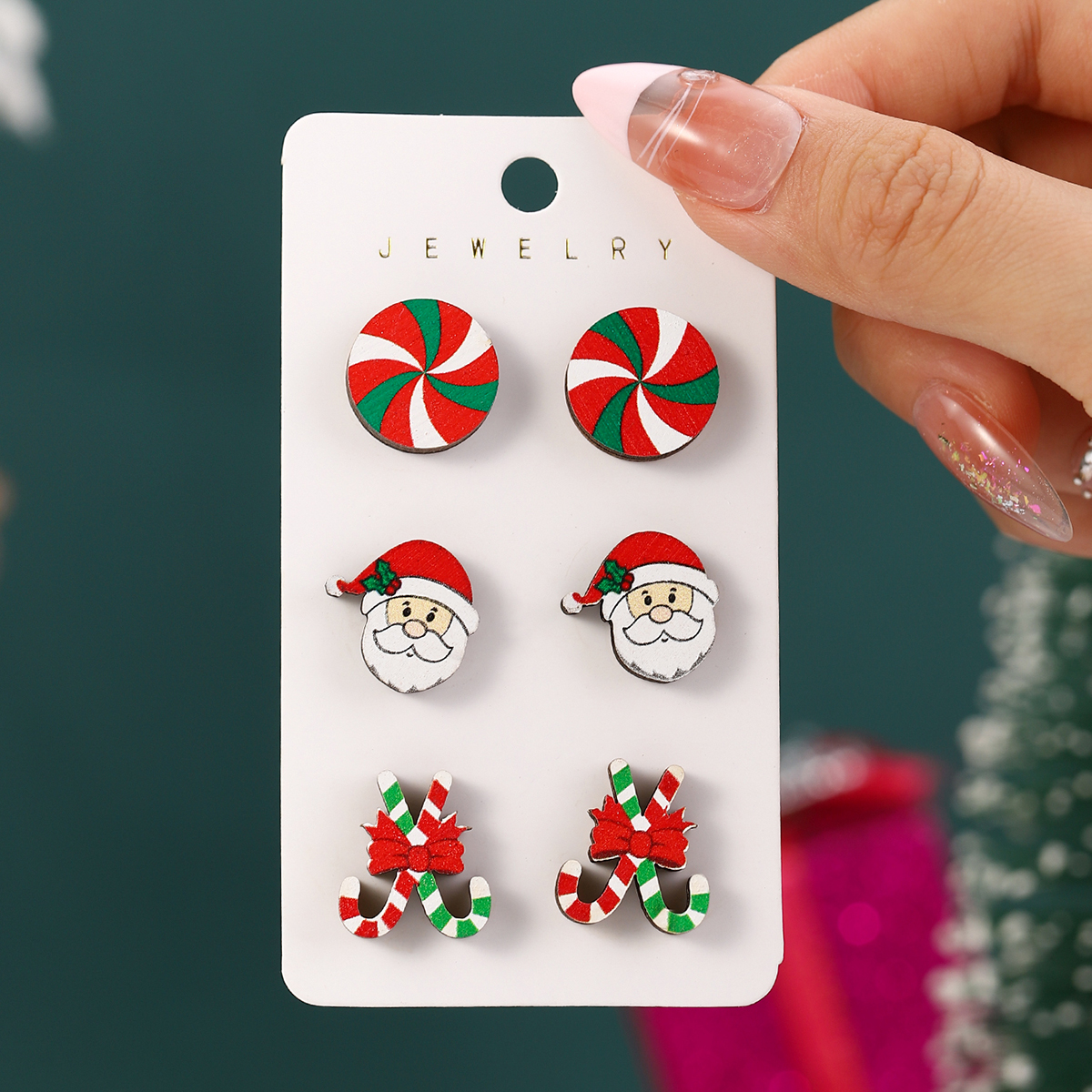 Yiwu Hushan E-Commerce Co., Ltd. 3 pairs/set of wooden Christmas themed earrings combination set, cane, Santa Claus shaped wooden earrings SD62510