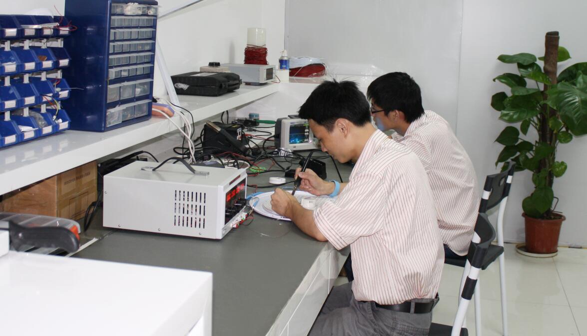Guangzhou Thomee Lighting Co., Ltd. LED Floor Lamps